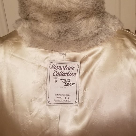 Silver Fox | Faux Fur | Signature Collection by Russel Taylor | Limited Edition - Picture 15 of 16